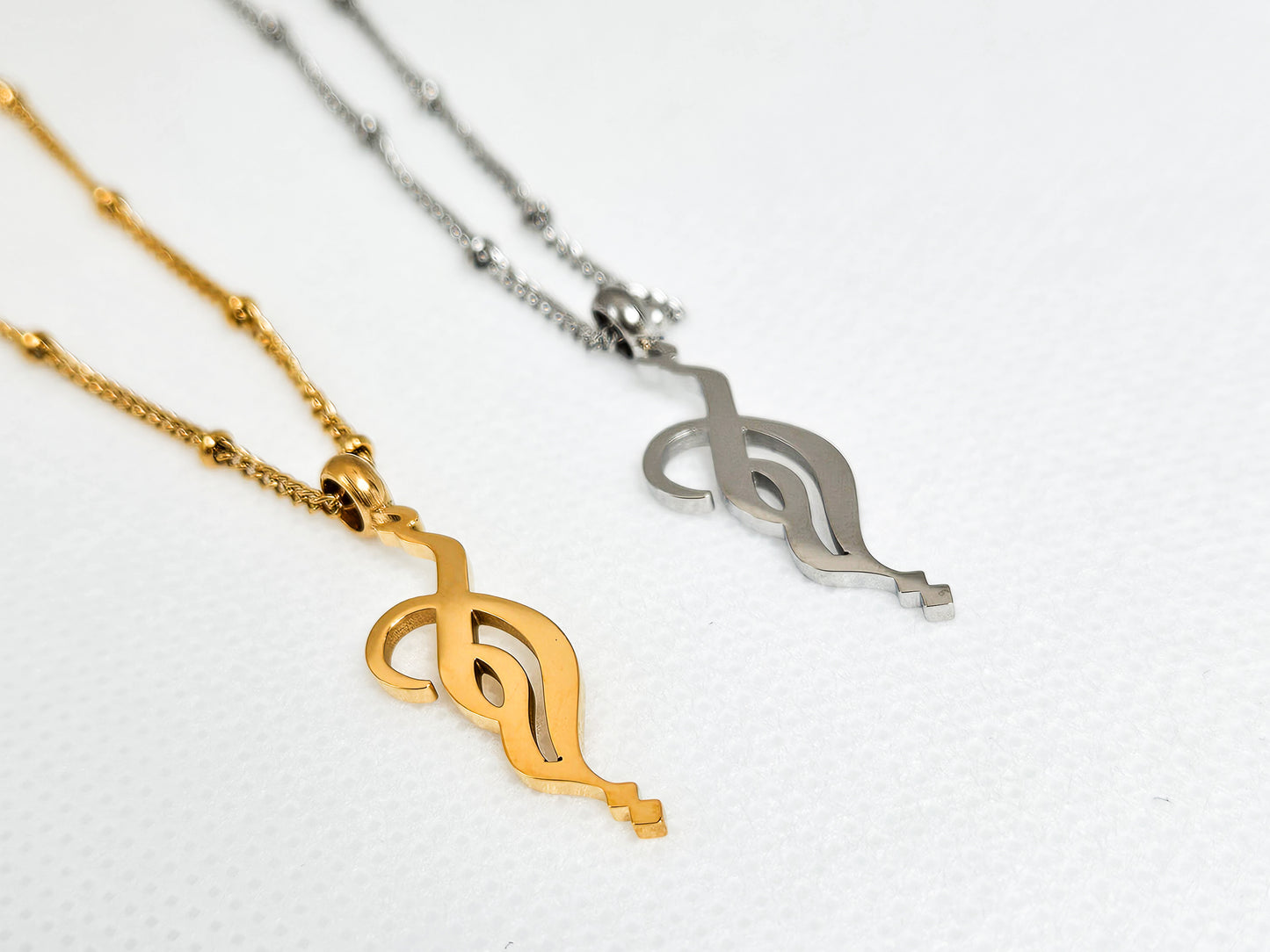 "Umm" (Mother) Pendant Necklace