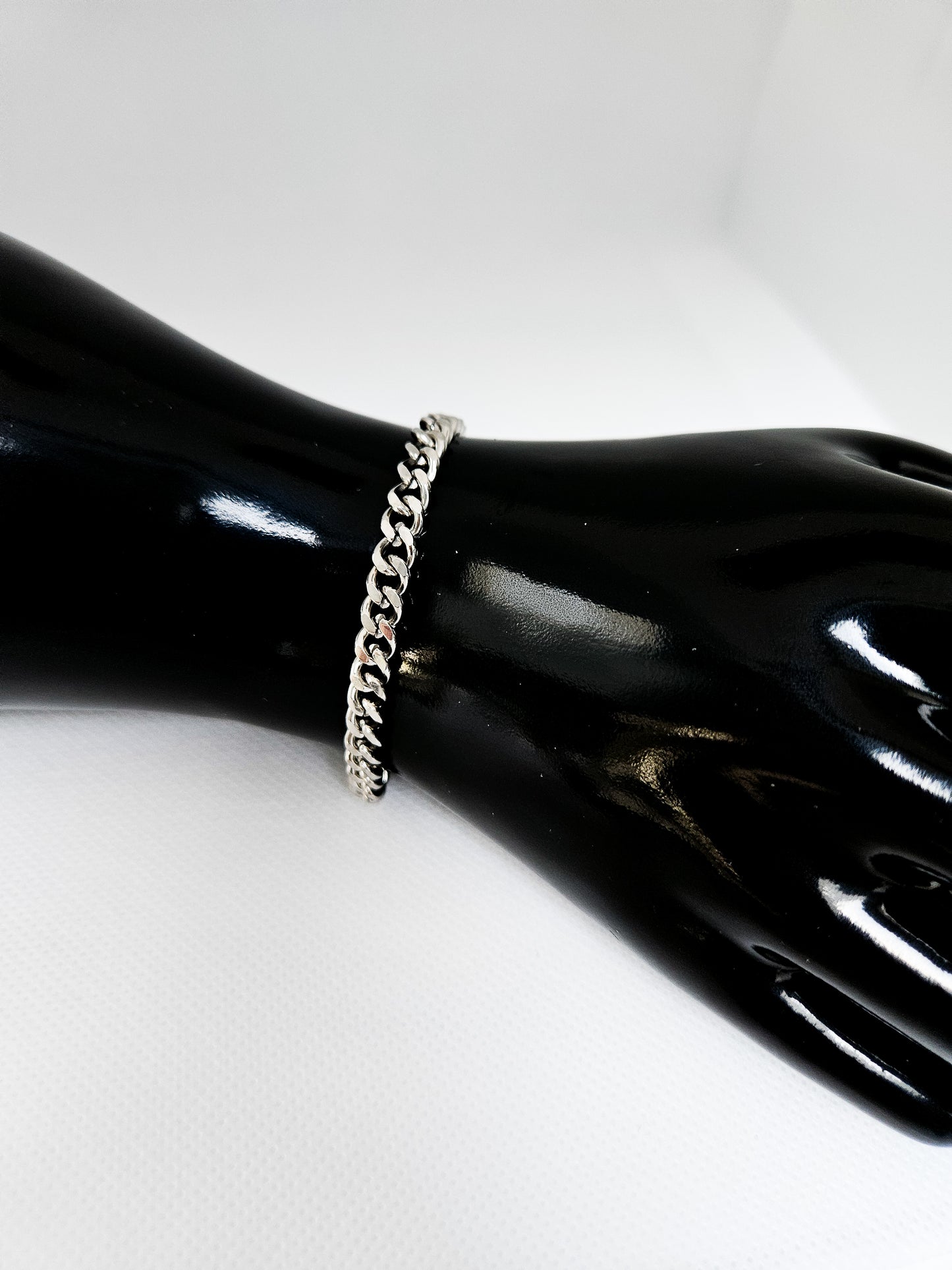 Cuban Bracelet – Bold & Durable